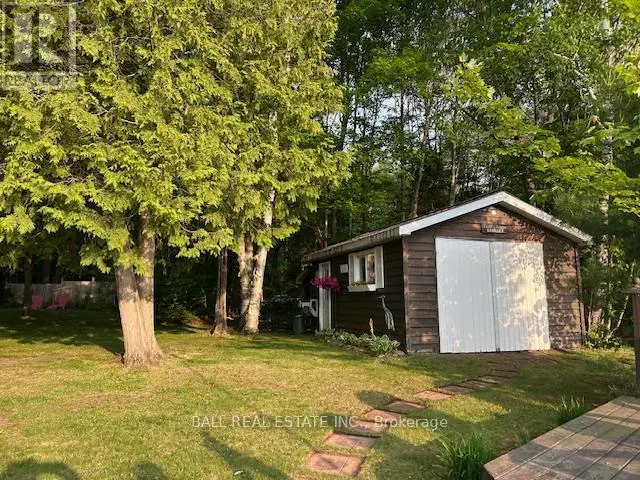 1117 Graham's Lane, Algonquin Highlands, Ontario  K0M 1J2 - Photo 3 - X12245221