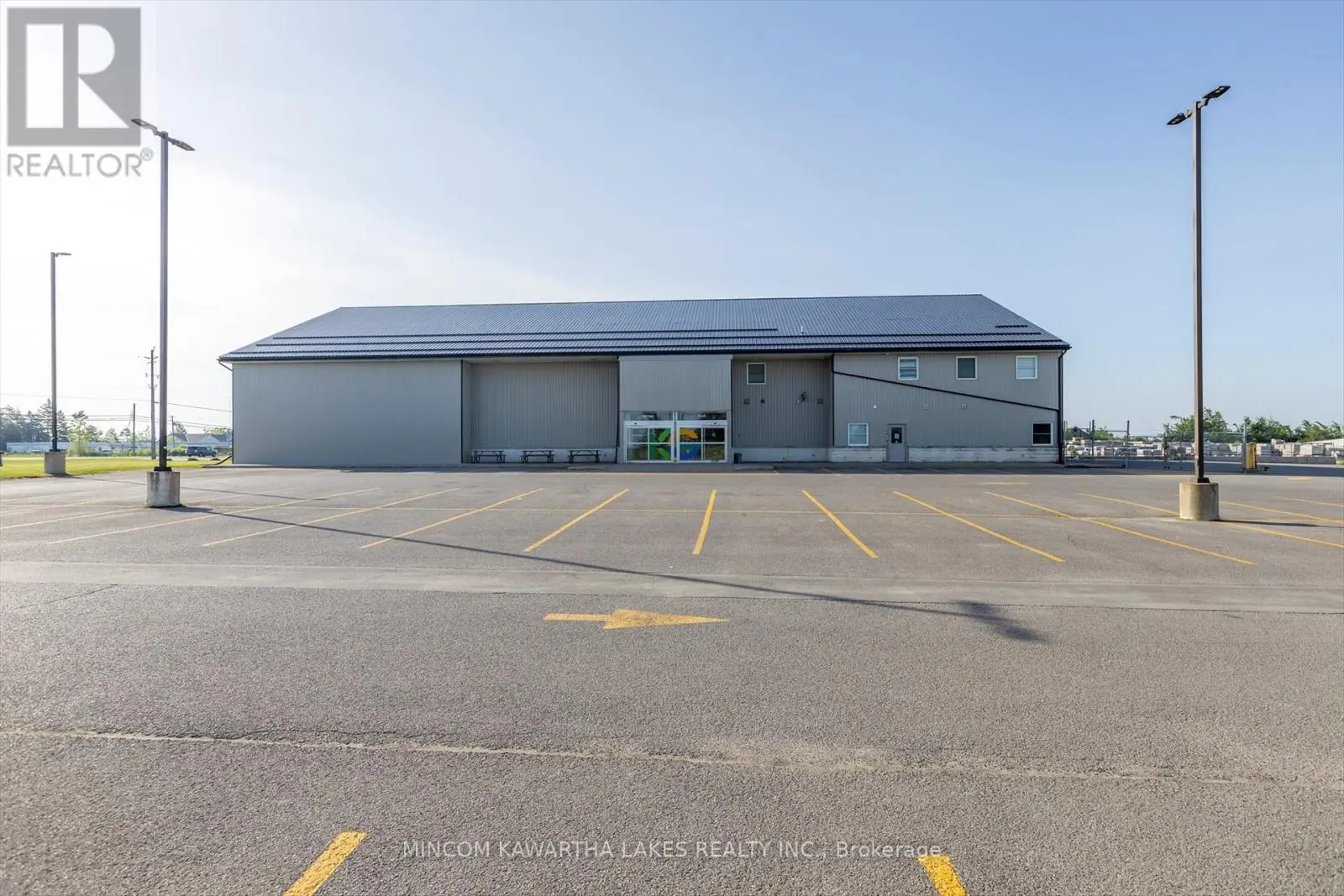 1575 Chemong Road, Selwyn, Ontario  K9J 6X2 - Photo 2 - X12245365