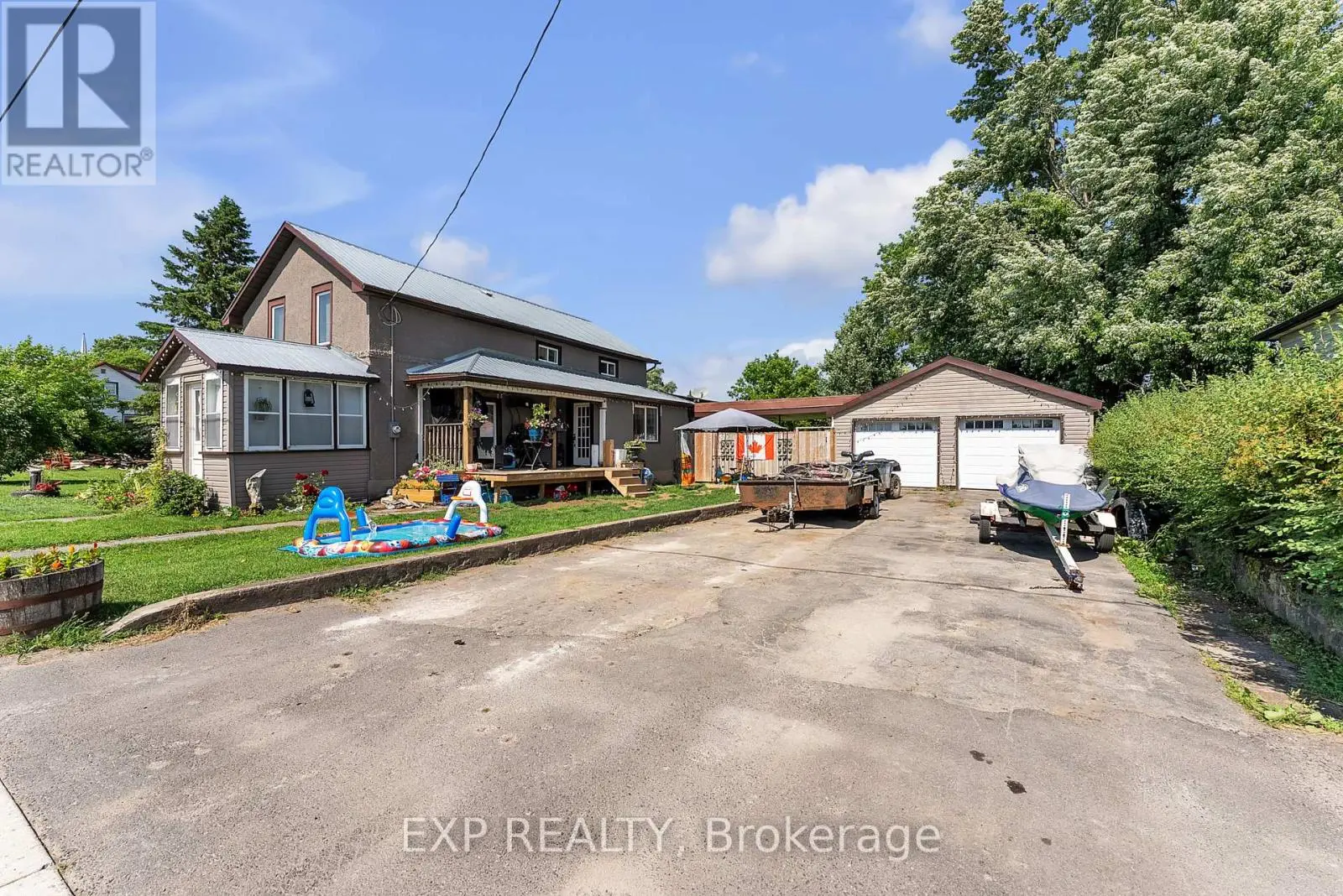 113 Pleasant Drive, Greater Napanee, Ontario  K0K 2Z0 - Photo 2 - X12245415