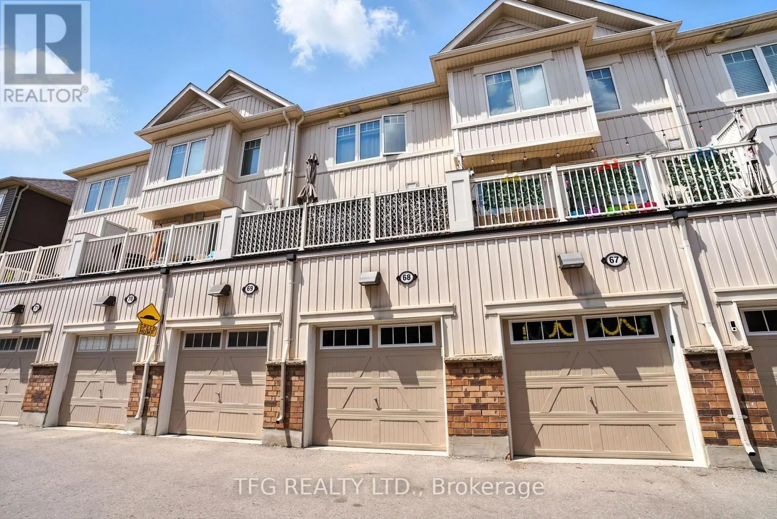 68 - 2500 Hill Rise Court, Oshawa, Ontario  L1L 0M6 - Photo 2 - E12245788