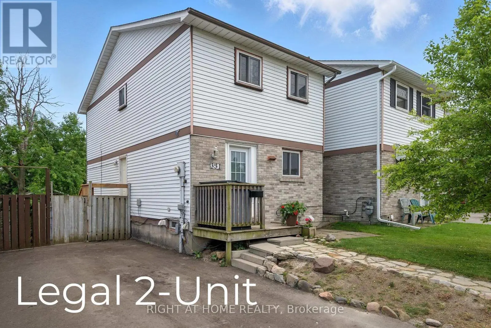 331 Phillip Murray Avenue, Oshawa, Ontario  L1J 1H1 - Photo 1 - E12246218