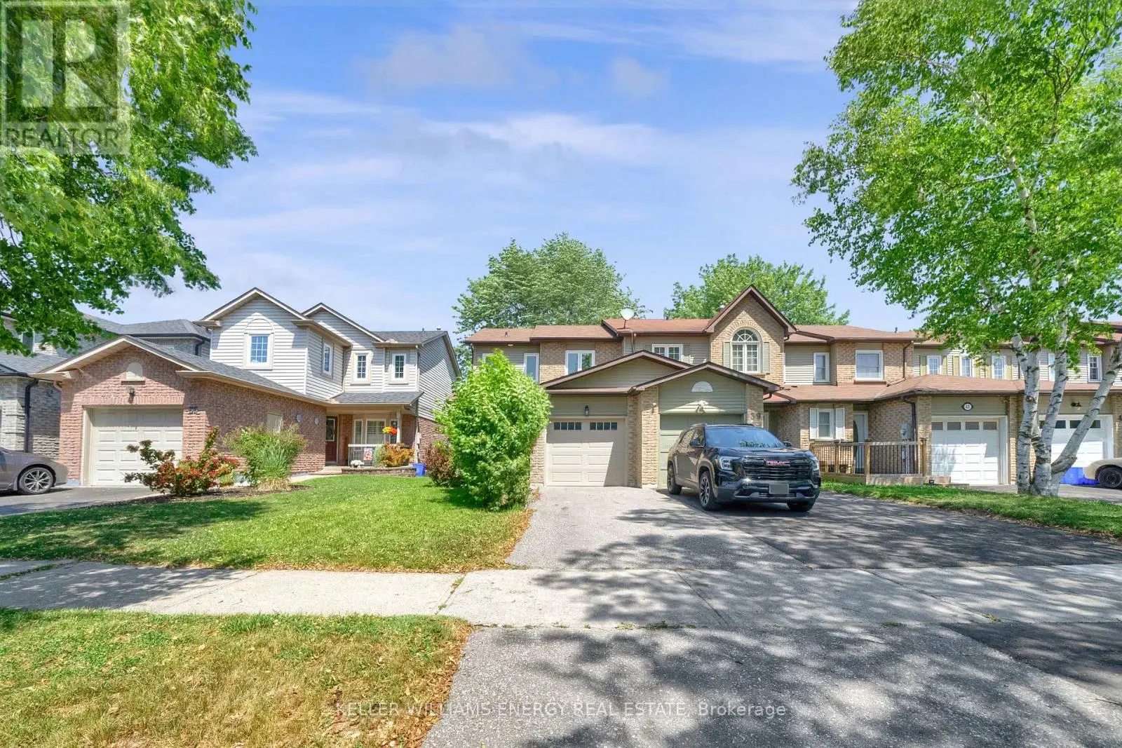 37 Poolton Crescent, Clarington, Ontario  L1E 2H5 - Photo 2 - E12246438