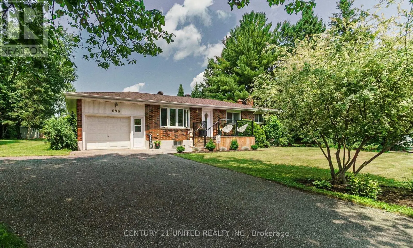 696 Skyline Road, Selwyn, Ontario  K0L 1T0 - Photo 1 - X12246591