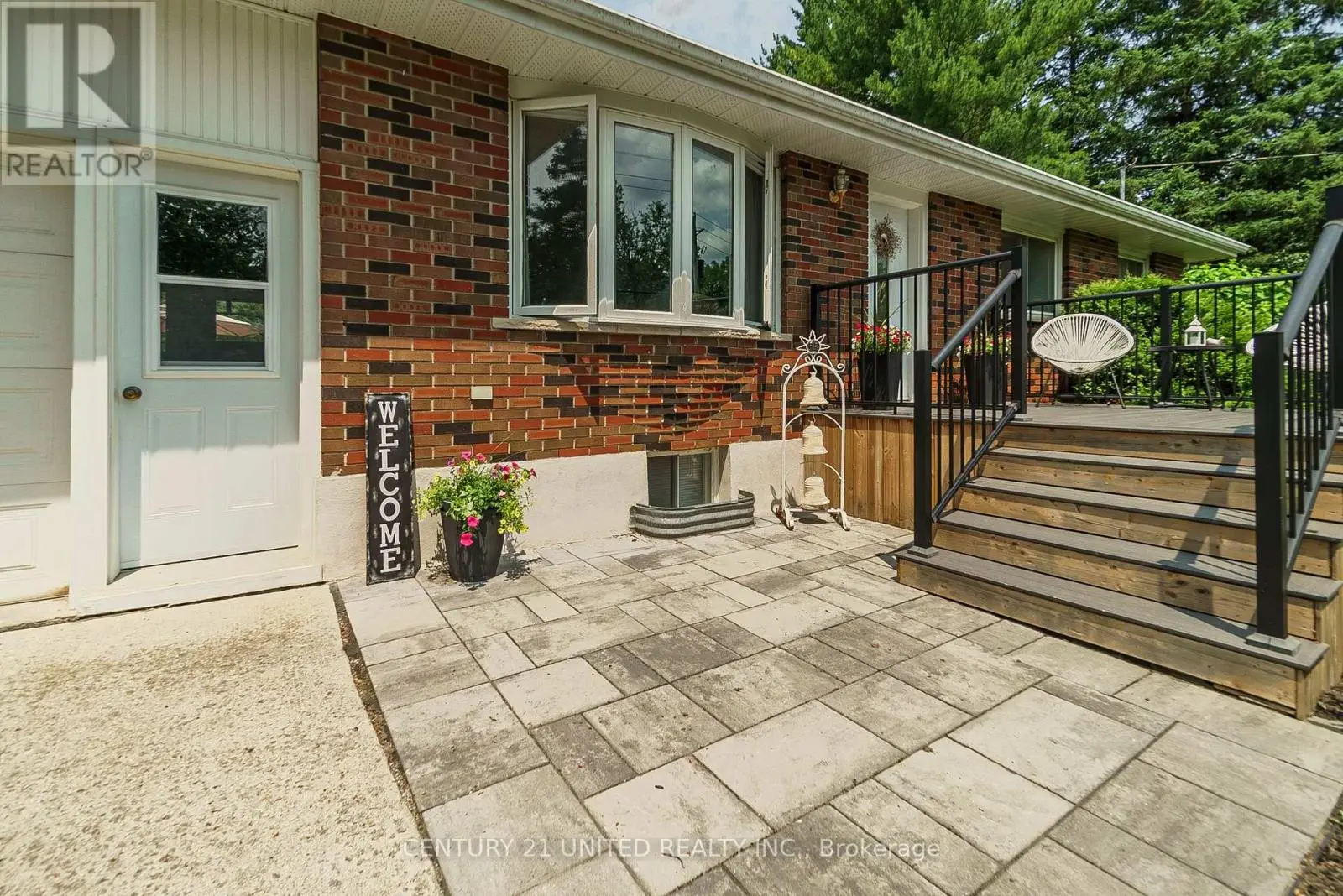 696 Skyline Road, Selwyn, Ontario  K0L 1T0 - Photo 3 - X12246591