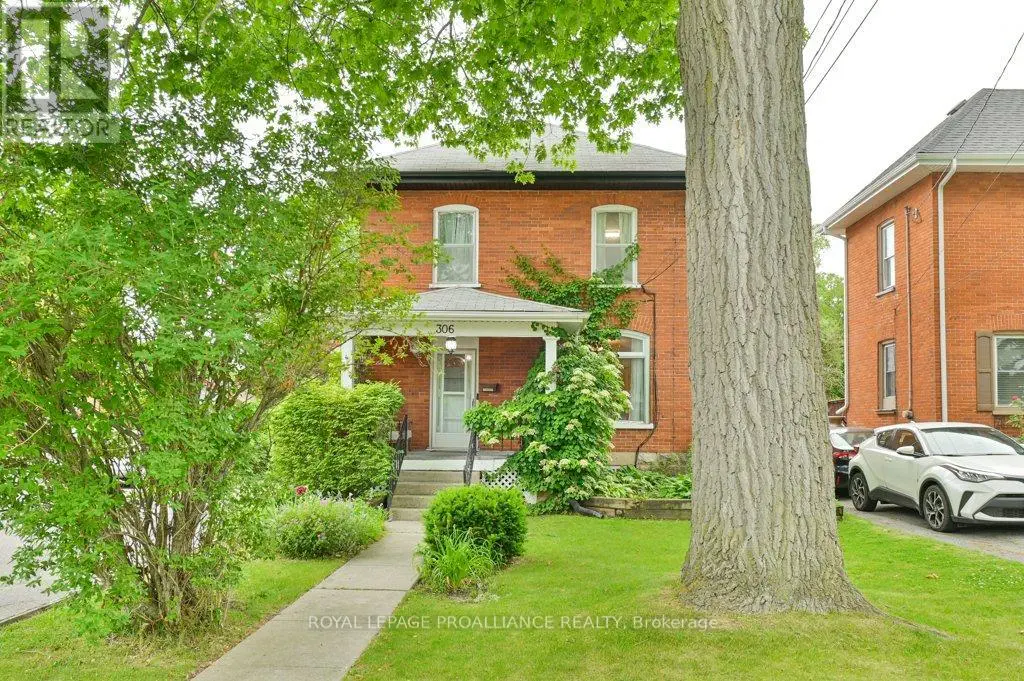 306 Bleecker Avenue, Belleville, Ontario  K8N 3V4 - Photo 2 - X12246867