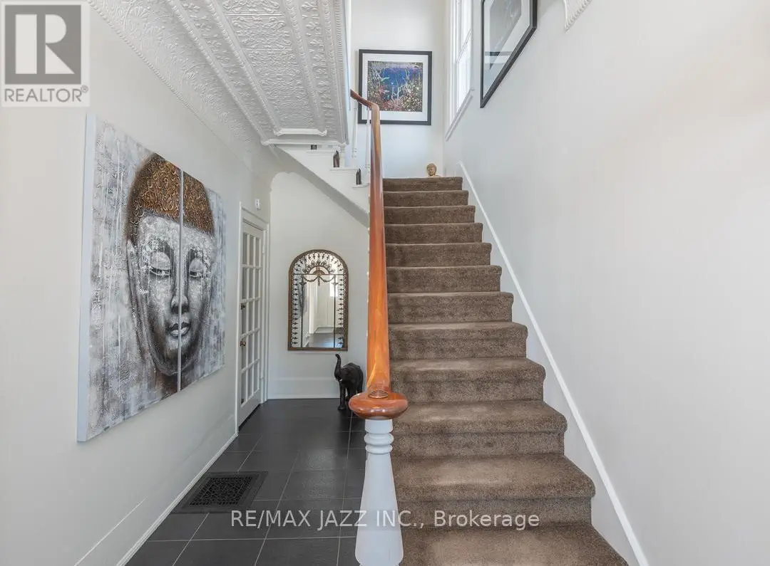 122 Richard Street, Greater Napanee, Ontario  K7R 2T4 - Photo 3 - X12246892