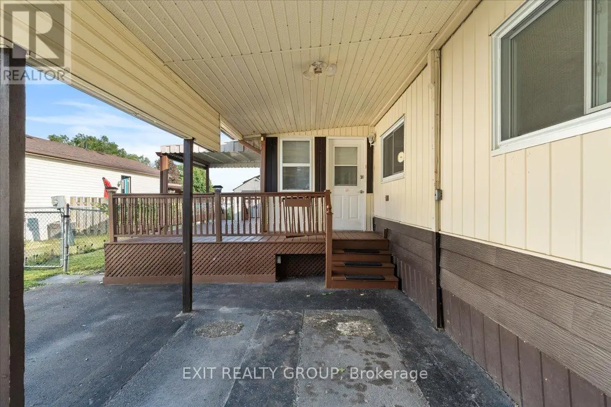 7 Finch Lane, Quinte West, Ontario  K8N 4Z3 - Photo 3 - X12247133