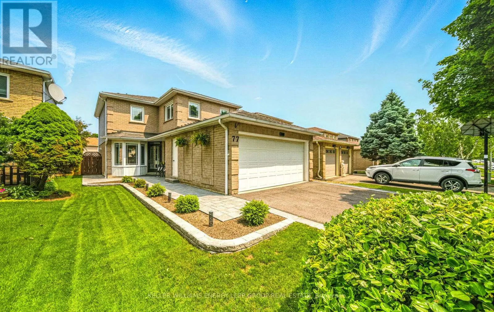 77 Hemingford Place, Whitby, Ontario  L1R 1E8 - Photo 2 - E12247531