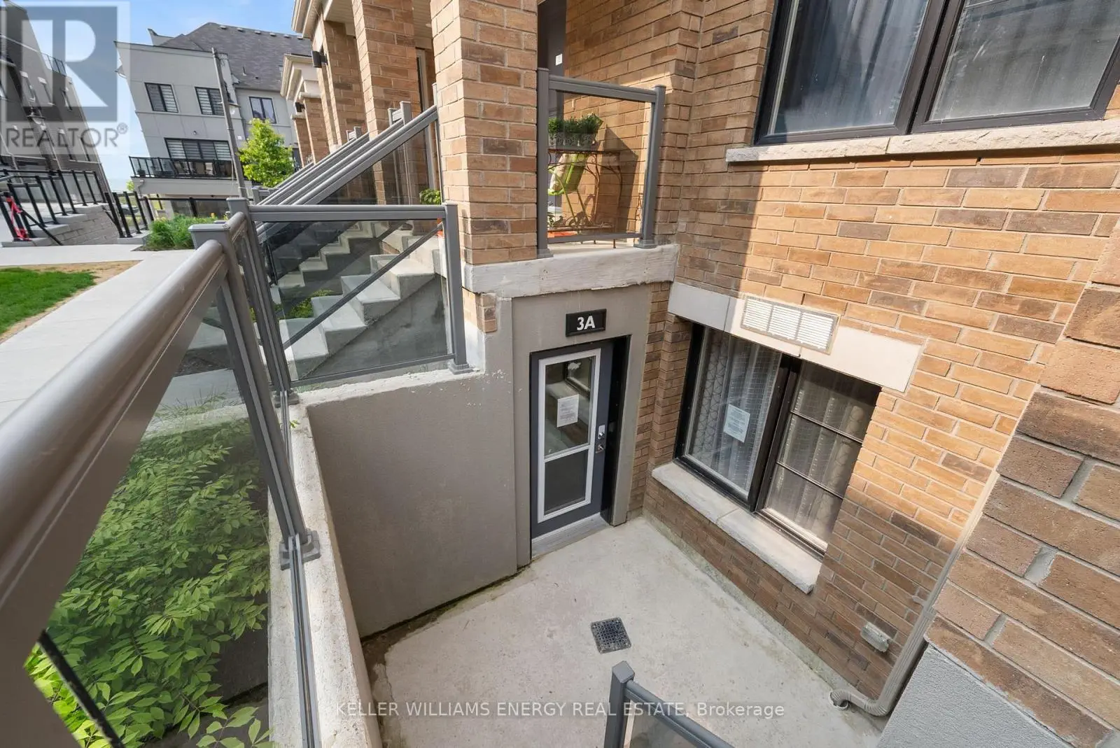 3a Lookout Drive, Clarington, Ontario  L1C 7E9 - Photo 3 - E12247564