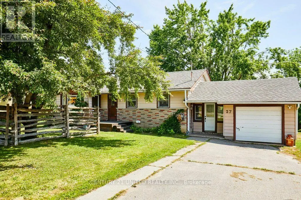 27 Centre Street, Brock, Ontario  L0C 1H0 - Photo 2 - N12247650