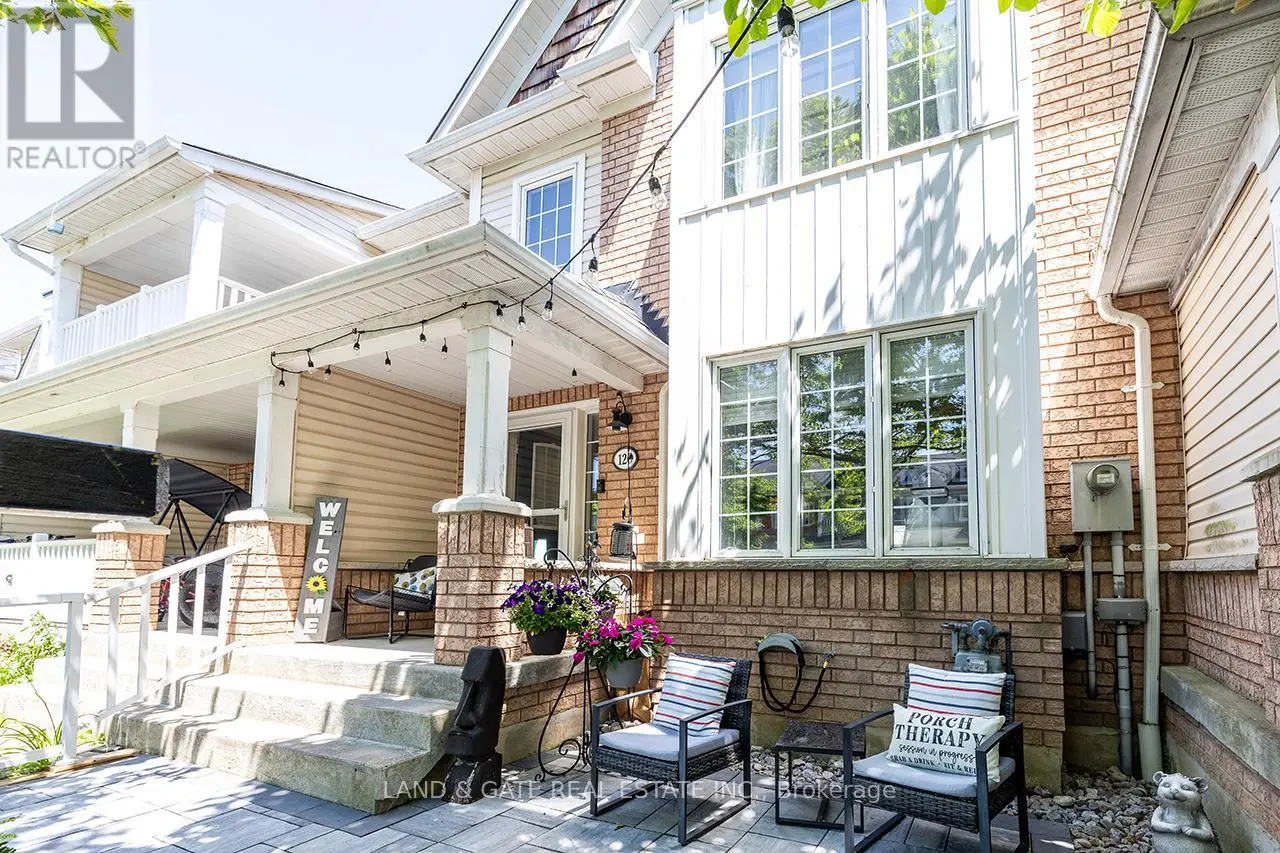 120 Warwick Avenue, Ajax, Ontario  L1Z 1L3 - Photo 2 - E12247696