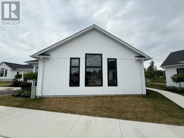 201 - 14 Meadowcreek Drive, Brighton, Ontario  K0K 1H0 - Photo 3 - X12247997
