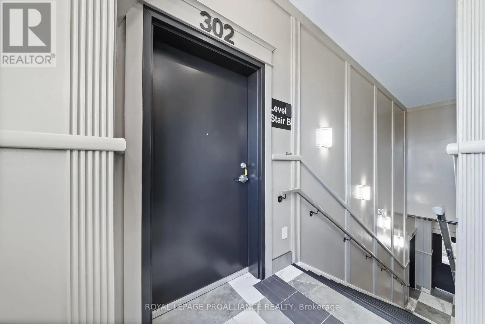 302 - 941 Charles Wilson Parkway, Cobourg, Ontario  K9A 0L2 - Photo 3 - X12227260