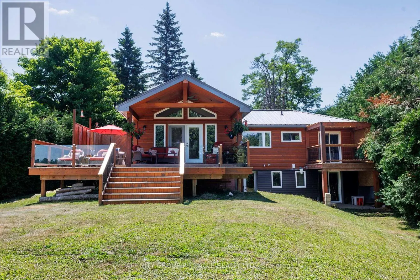 63 Robinson Avenue, Kawartha Lakes, Ontario  K0M 2B0 - Photo 2 - X12249458
