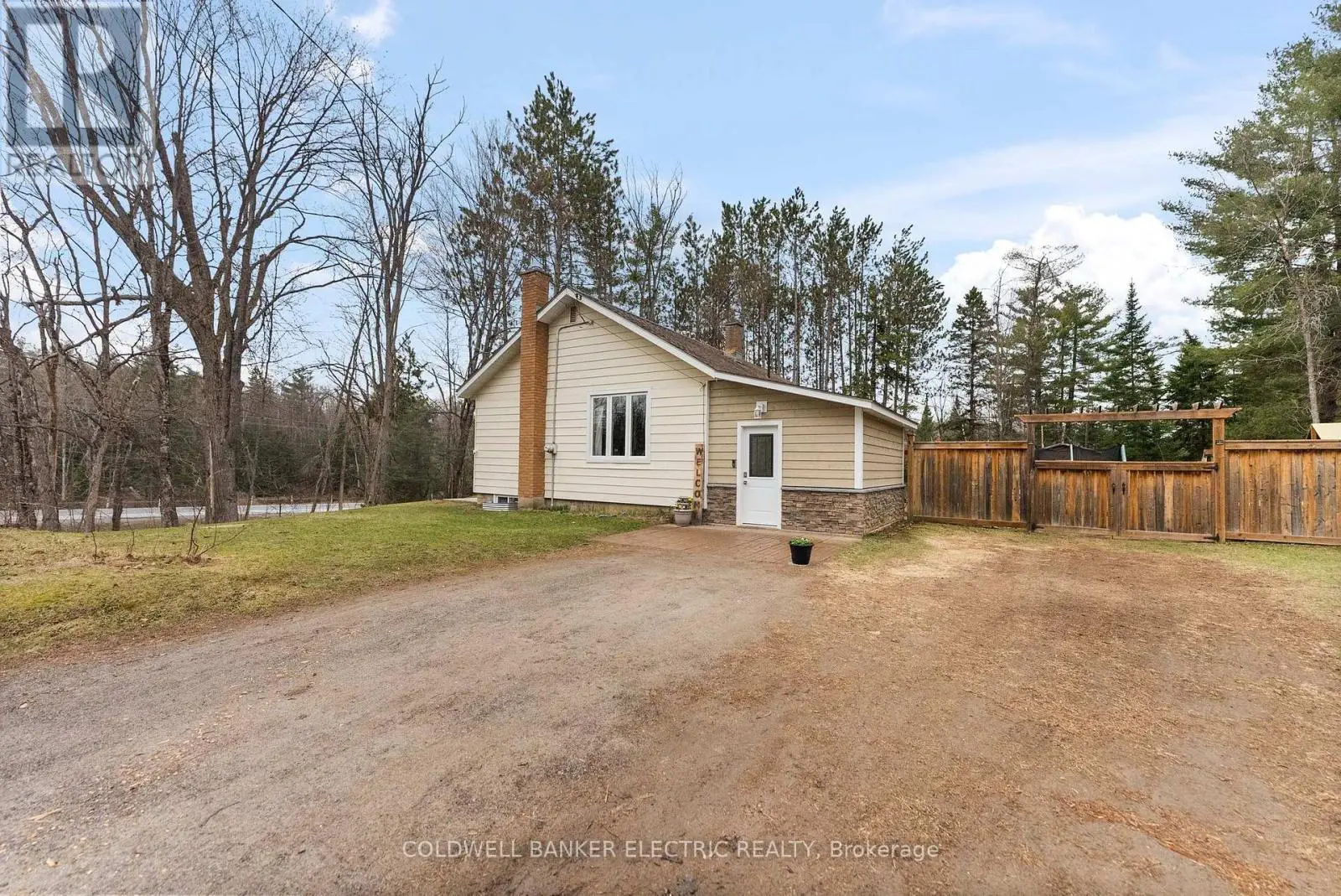 58 River Street, North Kawartha, Ontario  K0L 1A0 - Photo 2 - X12249586
