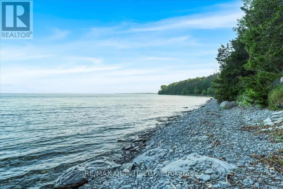 102 Dorenberg Lane, Prince Edward County, Ontario  K0K 2T0 - Photo 1 - X12249648