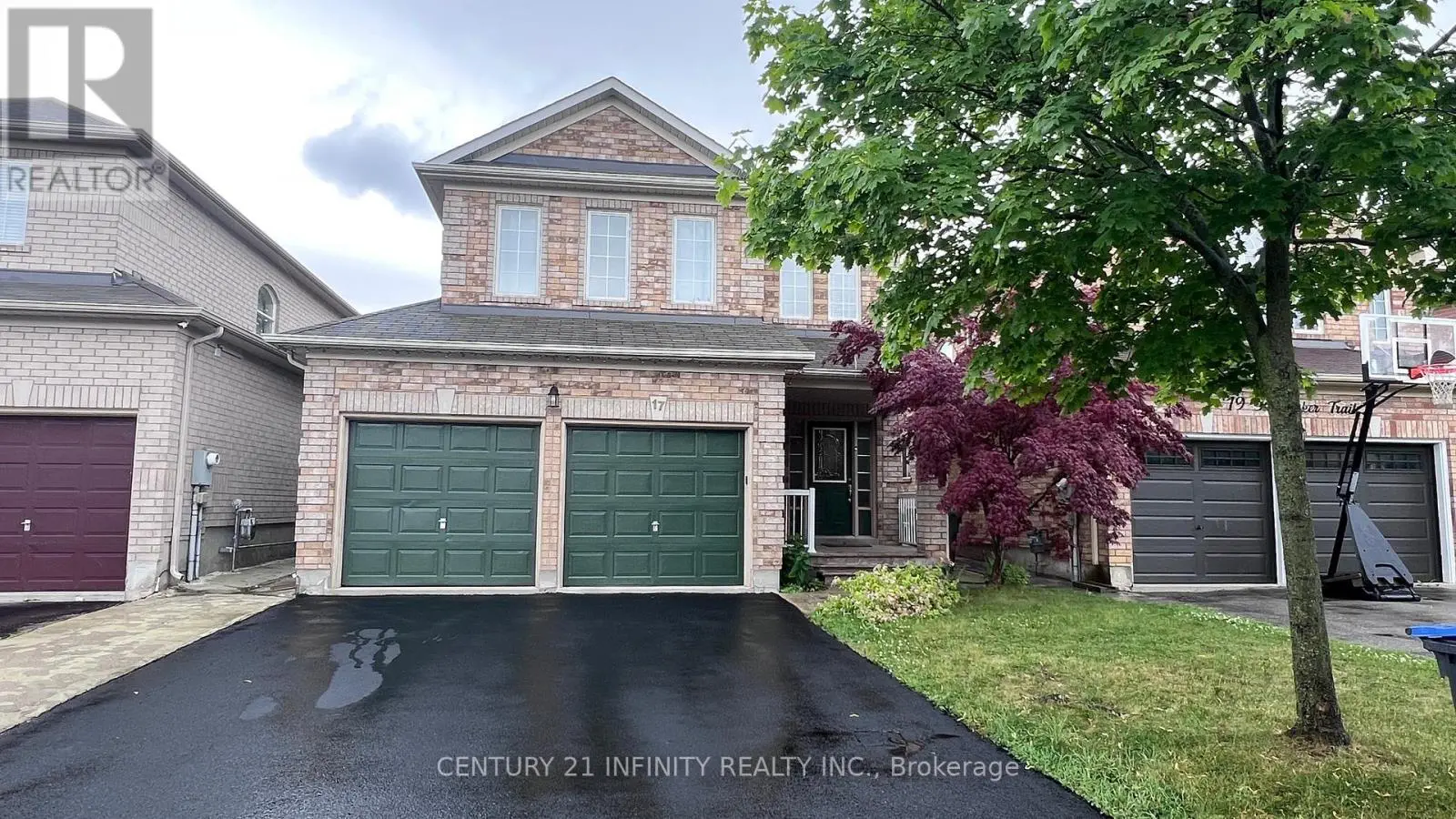 17 Studebaker Trail, Brampton, Ontario  L7A 3A3 - Photo 2 - W12249811