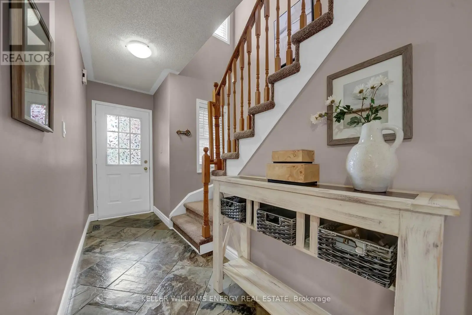 120 Hibbard Drive, Ajax, Ontario  L1Z 1G3 - Photo 2 - E12250114