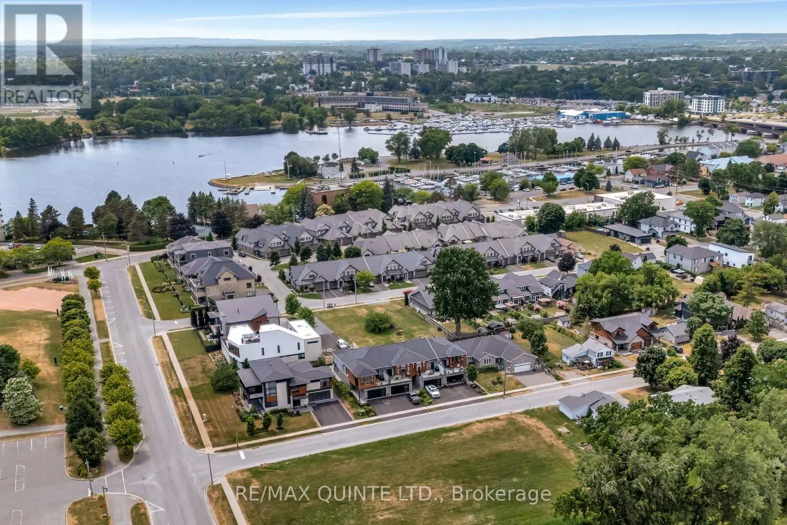 40 John Street S, Belleville, Ontario  K8N 3E3 - Photo 2 - X12250029