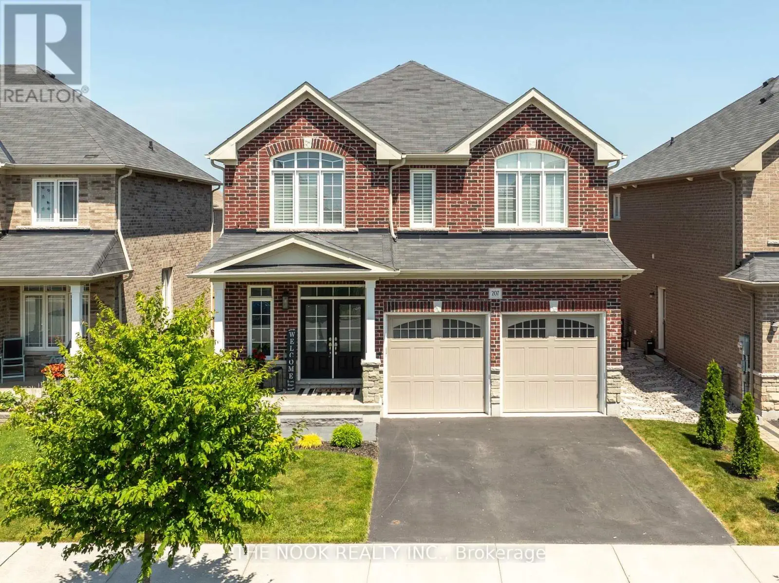 207 Crombie Street, Clarington, Ontario  L1C 0T8 - Photo 1 - E12250182