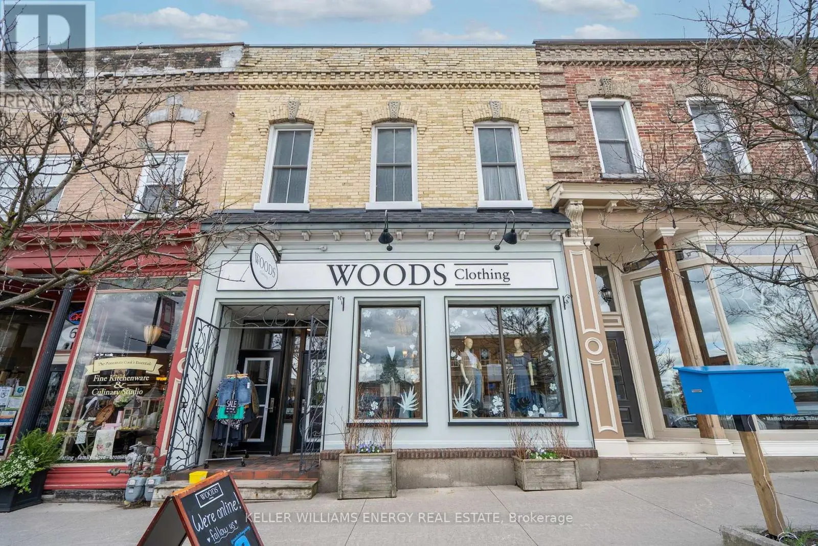 70 Brock Street W, Uxbridge, Ontario  L9P 1P4 - Photo 1 - N12250164