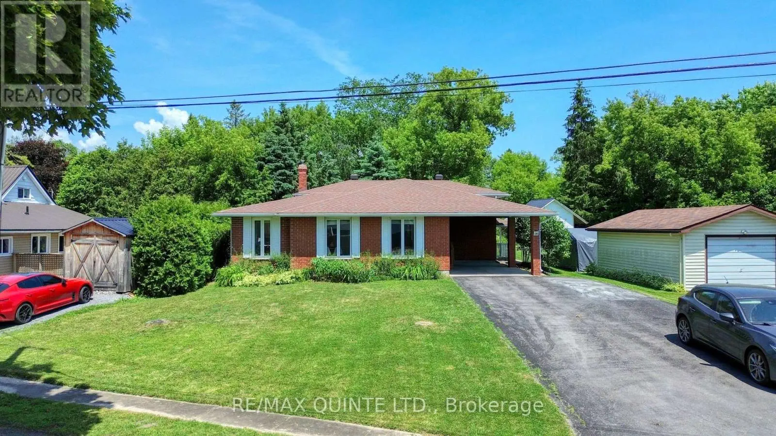 7 Blake Street, Greater Napanee, Ontario  K7R 3E2 - Photo 2 - X12250190