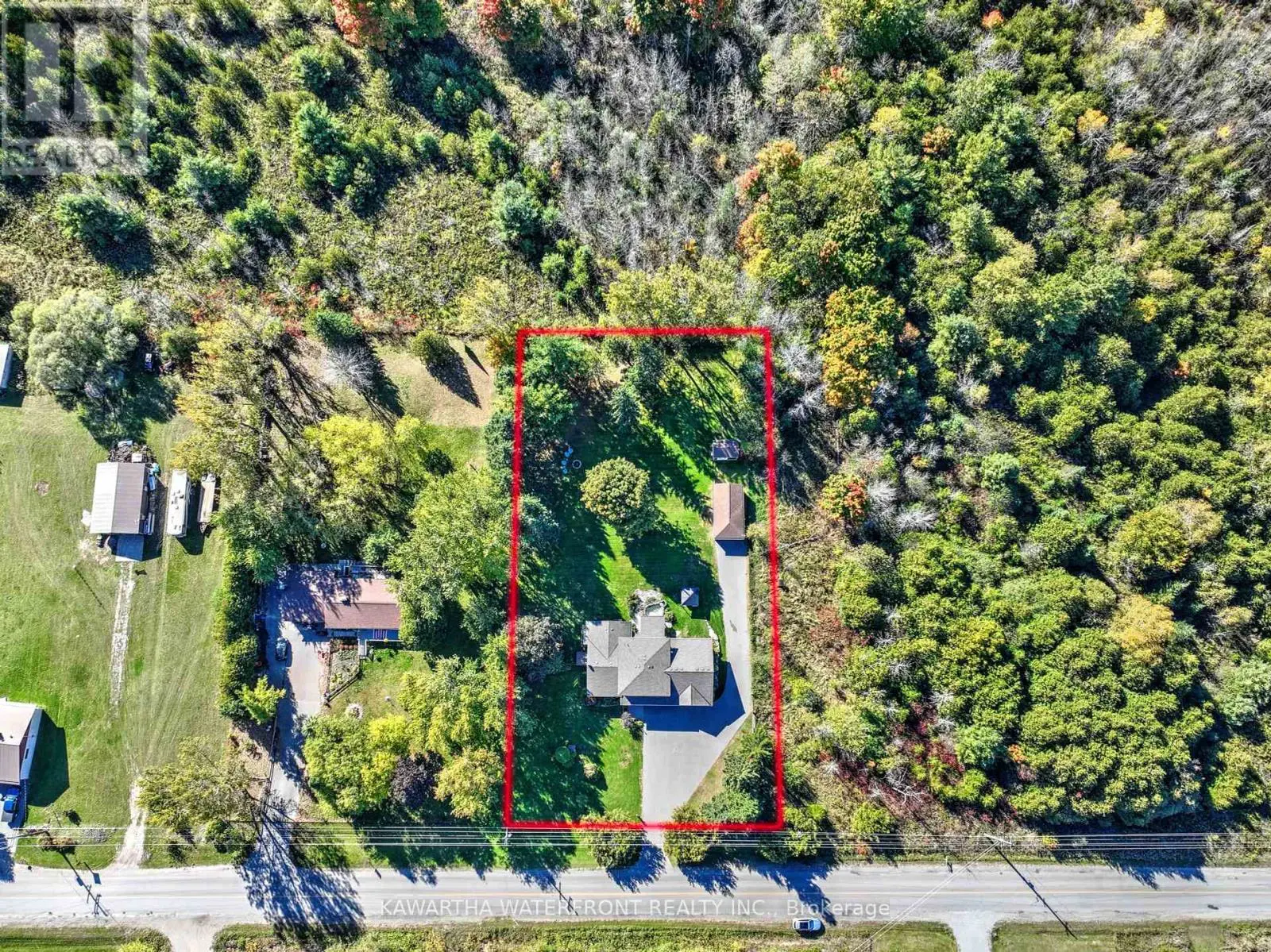 33 Northline Road, Kawartha Lakes, Ontario  K0M 1N0 - Photo 2 - X12250489