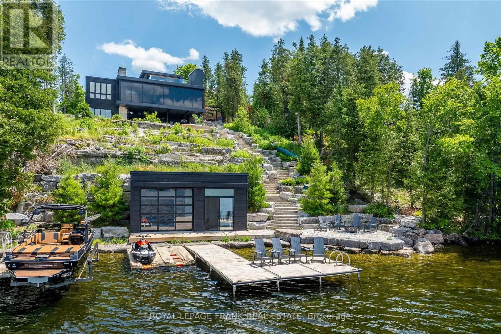 910 Birchview Road, Douro-Dummer, Ontario  K0L 2H0 - Photo 1 - X12250508