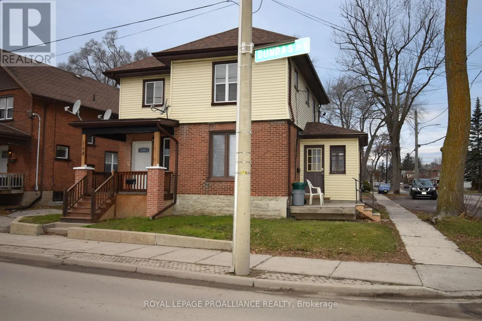 158 Dundas Street E, Belleville, Ontario  K8N 1C7 - Photo 1 - X12250776
