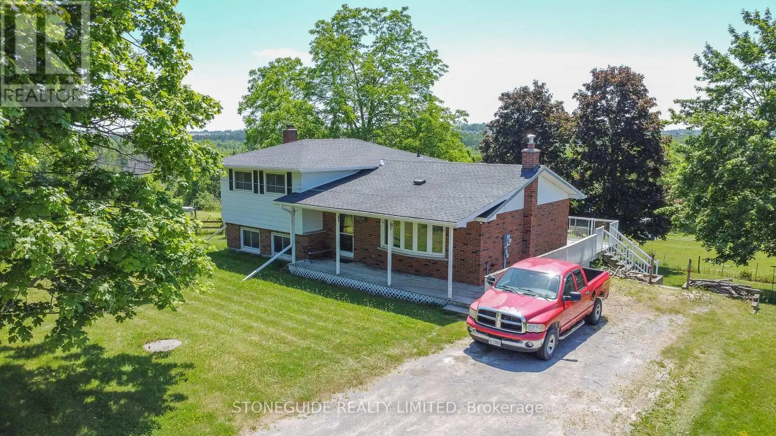 527 Lily Lake Road, Selwyn, Ontario  K9J 6X3 - Photo 2 - X12250834
