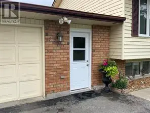 LOWER - 138 CLOVERLEAF DRIVE, Belleville, Ontario