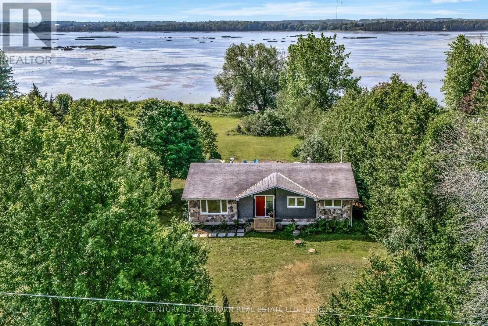 1593 LAKESIDE DRIVE, Prince Edward County, Ontario