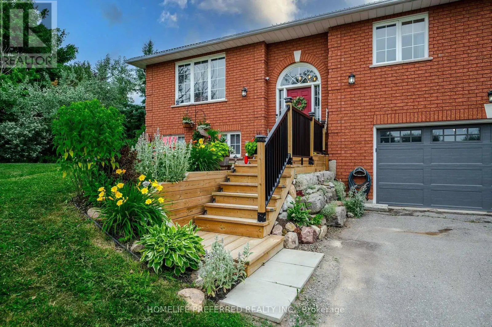 2403 Kennedy Drive, Cavan Monaghan, Ontario  L0A 1C0 - Photo 3 - X12251539