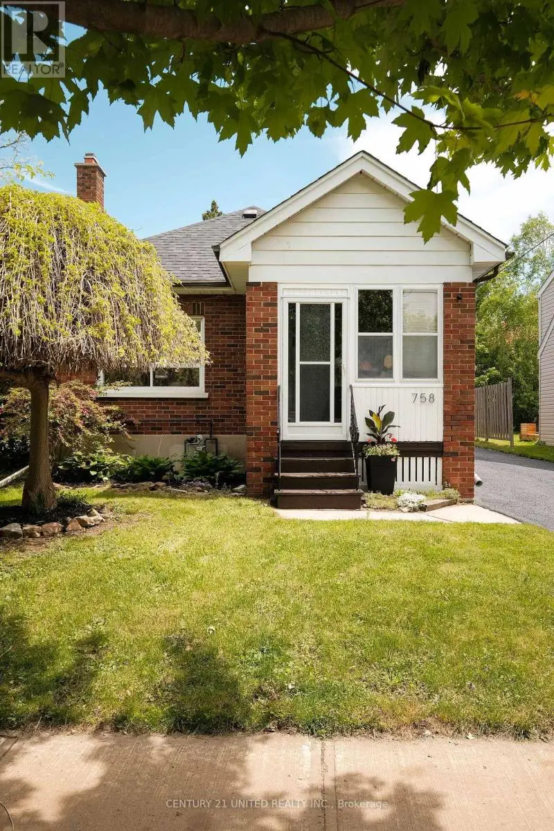 758 Bethune Street, Peterborough North, Ontario  K9H 4A6 - Photo 2 - X12183919