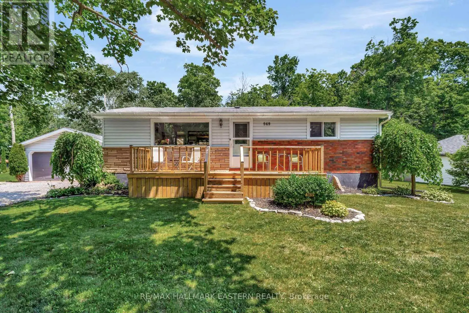 949 Hutchison Drive, Cavan Monaghan, Ontario  K0L 1V0 - Photo 2 - X12251649