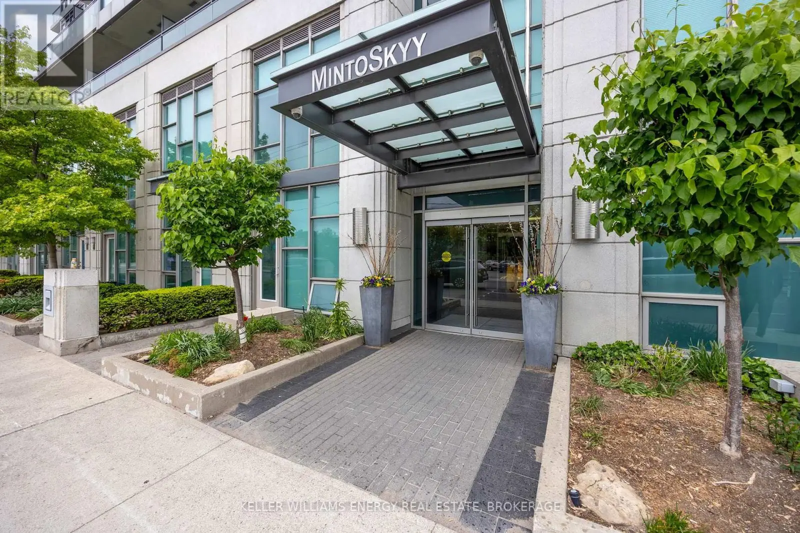 1008 - 1048 Broadview Avenue, Toronto, Ontario  M4K 2B8 - Photo 3 - E12182714