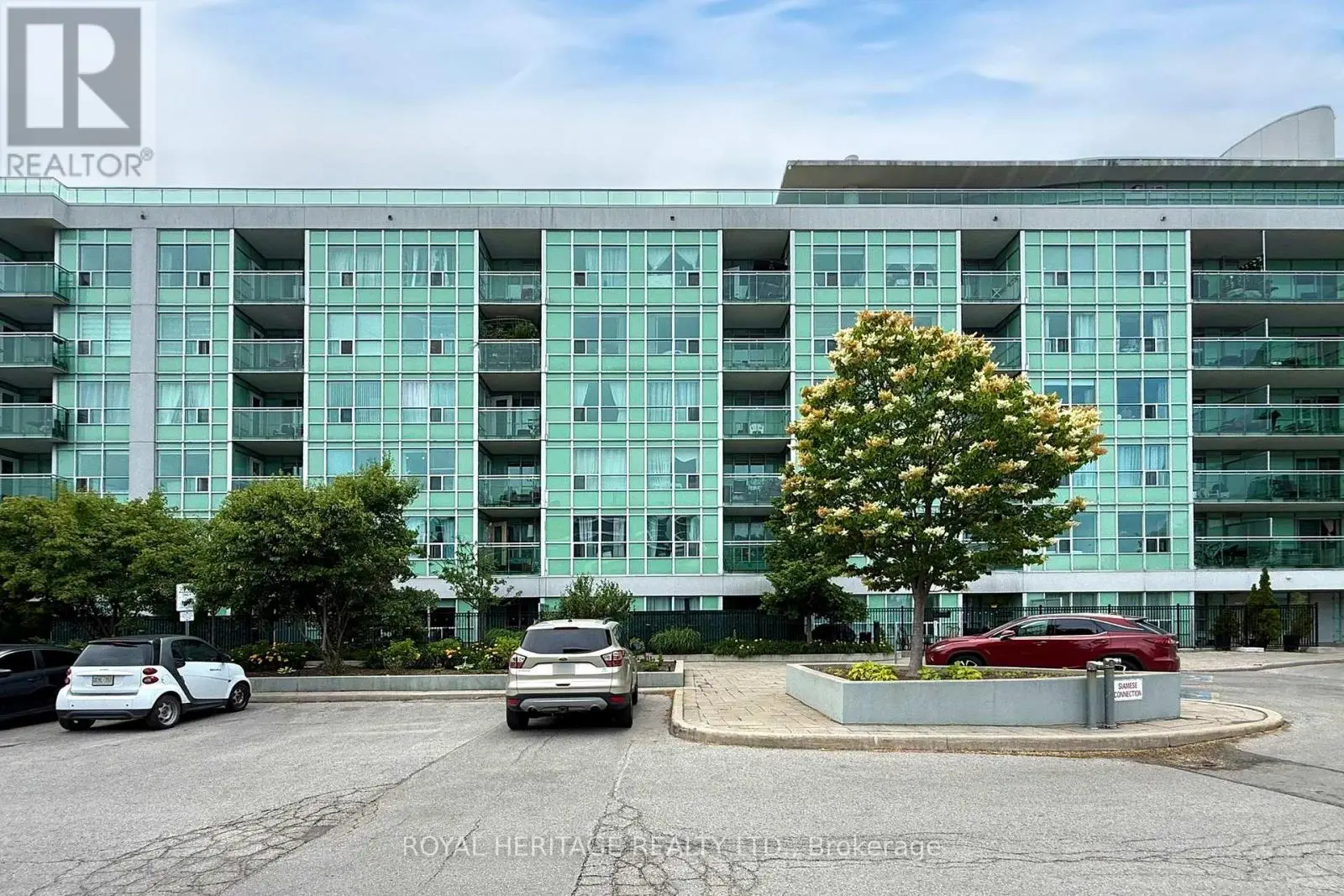 211 - 60 Fairfax Crescent S, Toronto, Ontario  M1L 0E1 - Photo 2 - E12252117