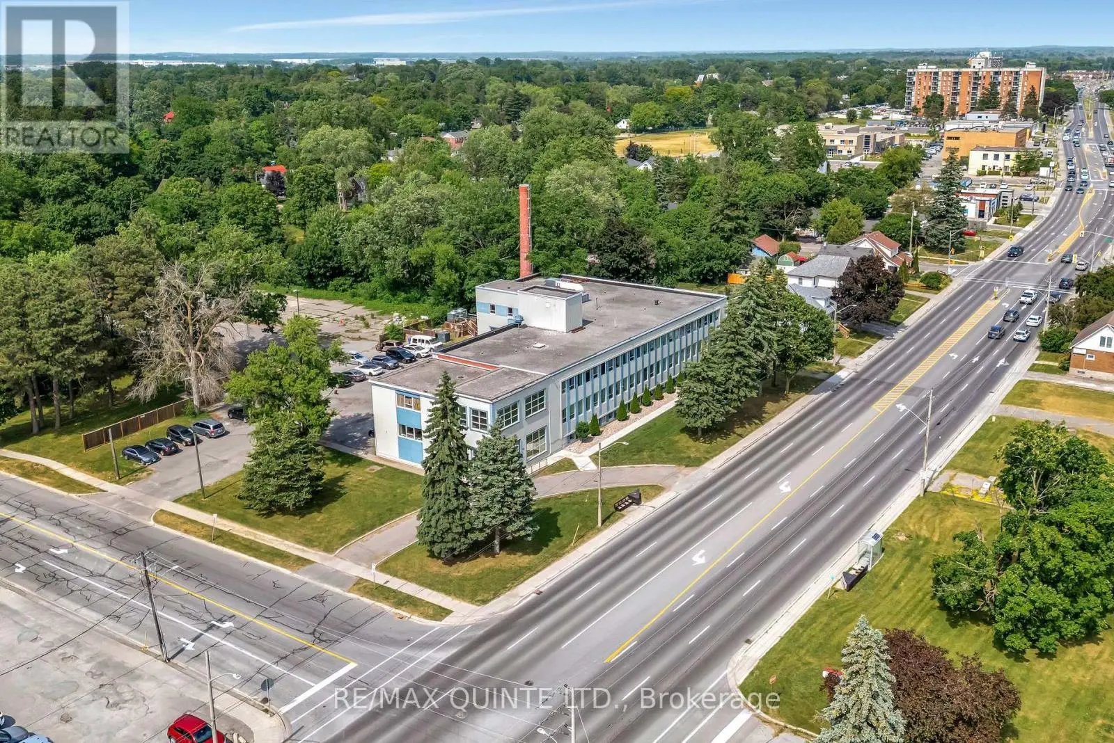 228 Dundas Street E, Belleville, Ontario  K8N 1E4 - Photo 1 - X12252701