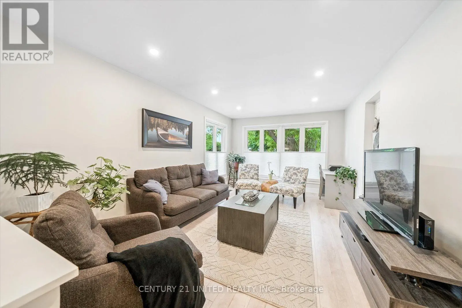 5 Church Street S, Brock, Ontario  L0C 1H0 - Photo 2 - N12252866