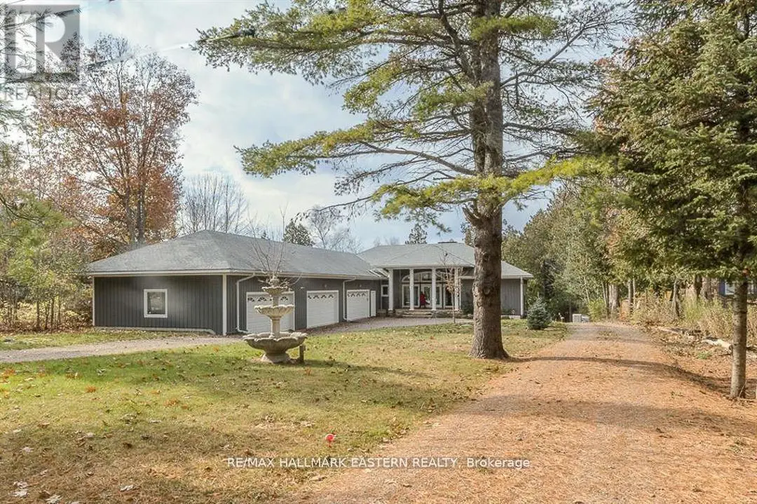 308 Indian Point Road, Kawartha Lakes, Ontario  K0M 1K0 - Photo 3 - X12253026