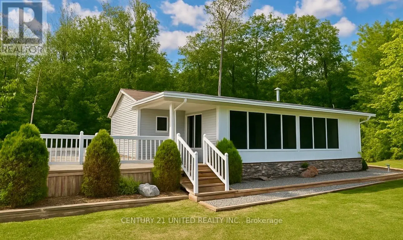 88 Rollie's Bay Road, Curve Lake First Nation 35, Ontario  K0L 1R0 - Photo 1 - X12252786