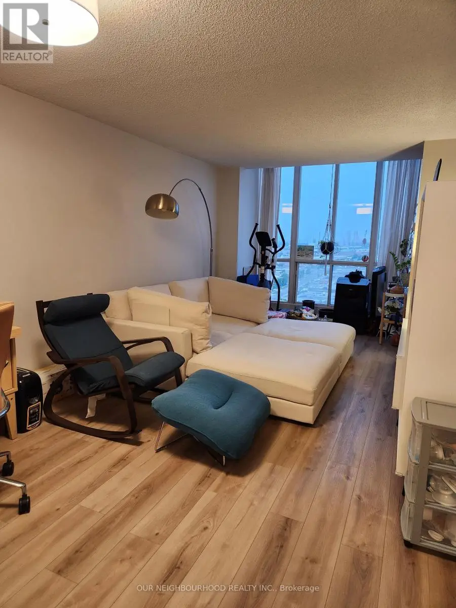 2305 - 1470 Midland Ave Avenue, Toronto, Ontario  M1P 4Z4 - Photo 1 - E12253549