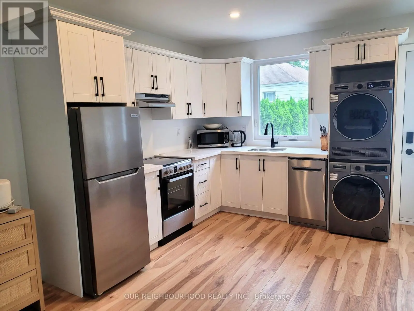 Garden Suite - 20 Braeburn Avenue, Toronto, Ontario  M9P 2J3 - Photo 2 - W12253541
