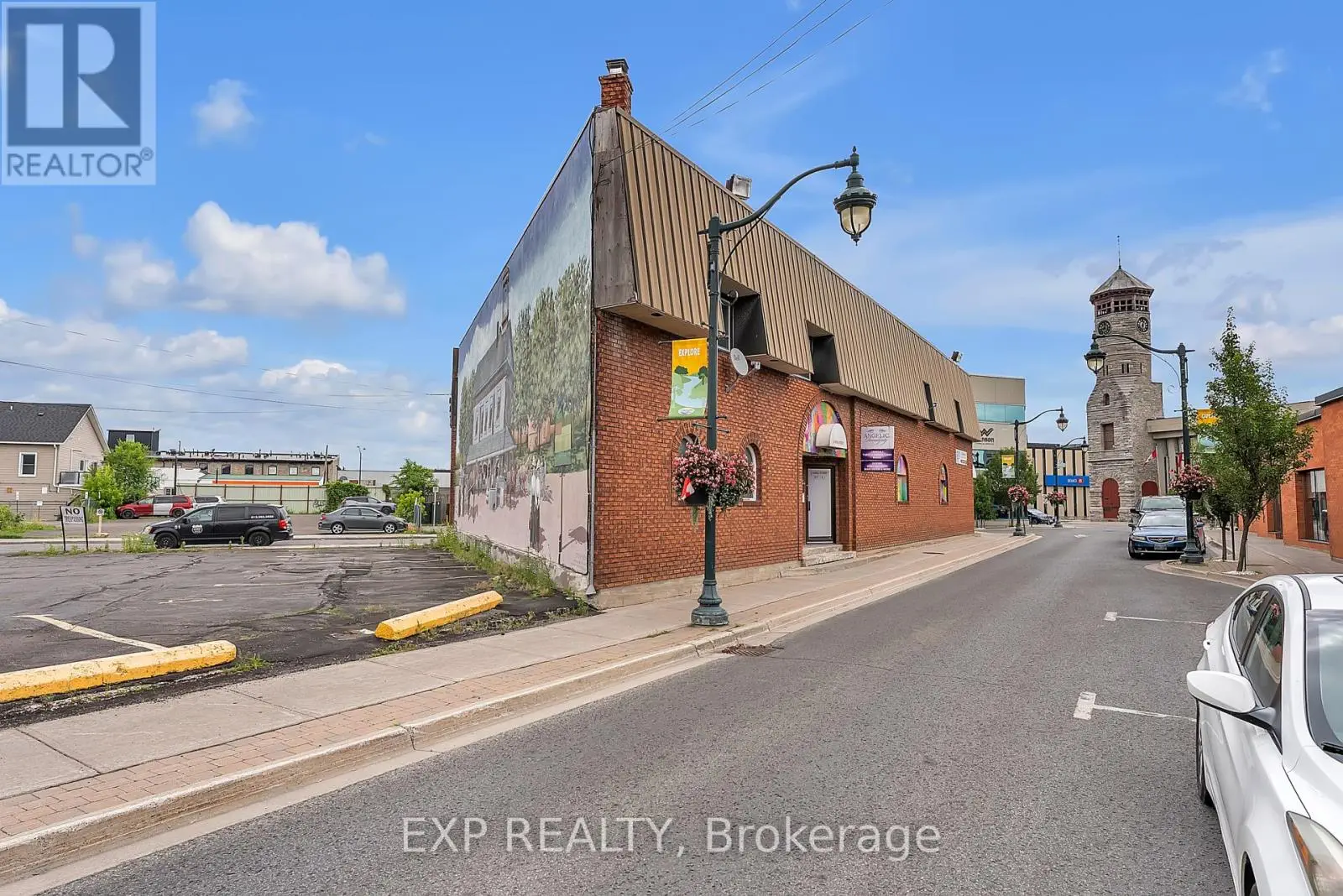 2 King Street, Quinte West, Ontario  K8V 3V7 - Photo 3 - X12254178