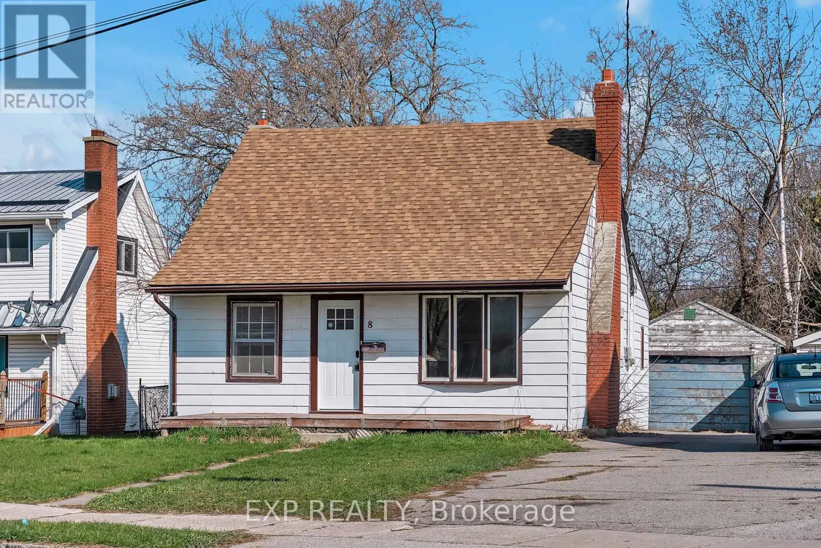 8 Jackson Street, Quinte West, Ontario  K8V 1Z7 - Photo 2 - X12254180