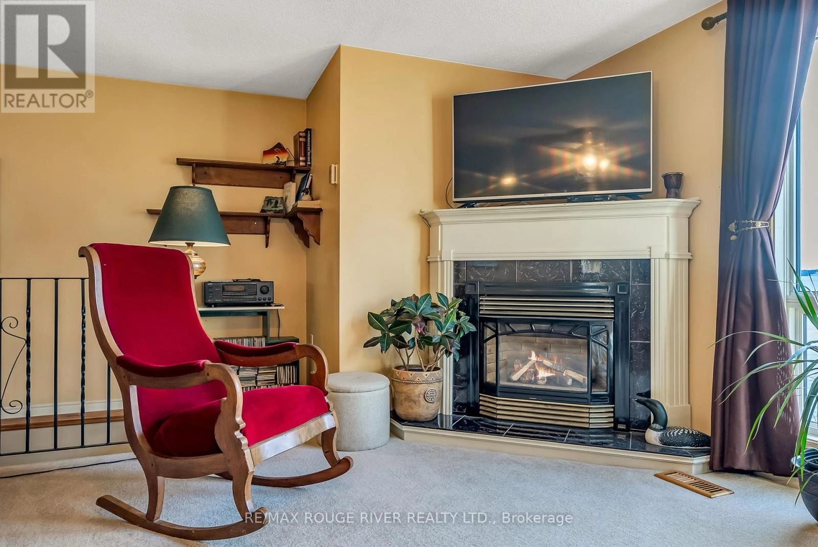 5454 Lakeshore Drive, Hamilton Township, Ontario K0K 2H0 - Photo 11 - X12141115