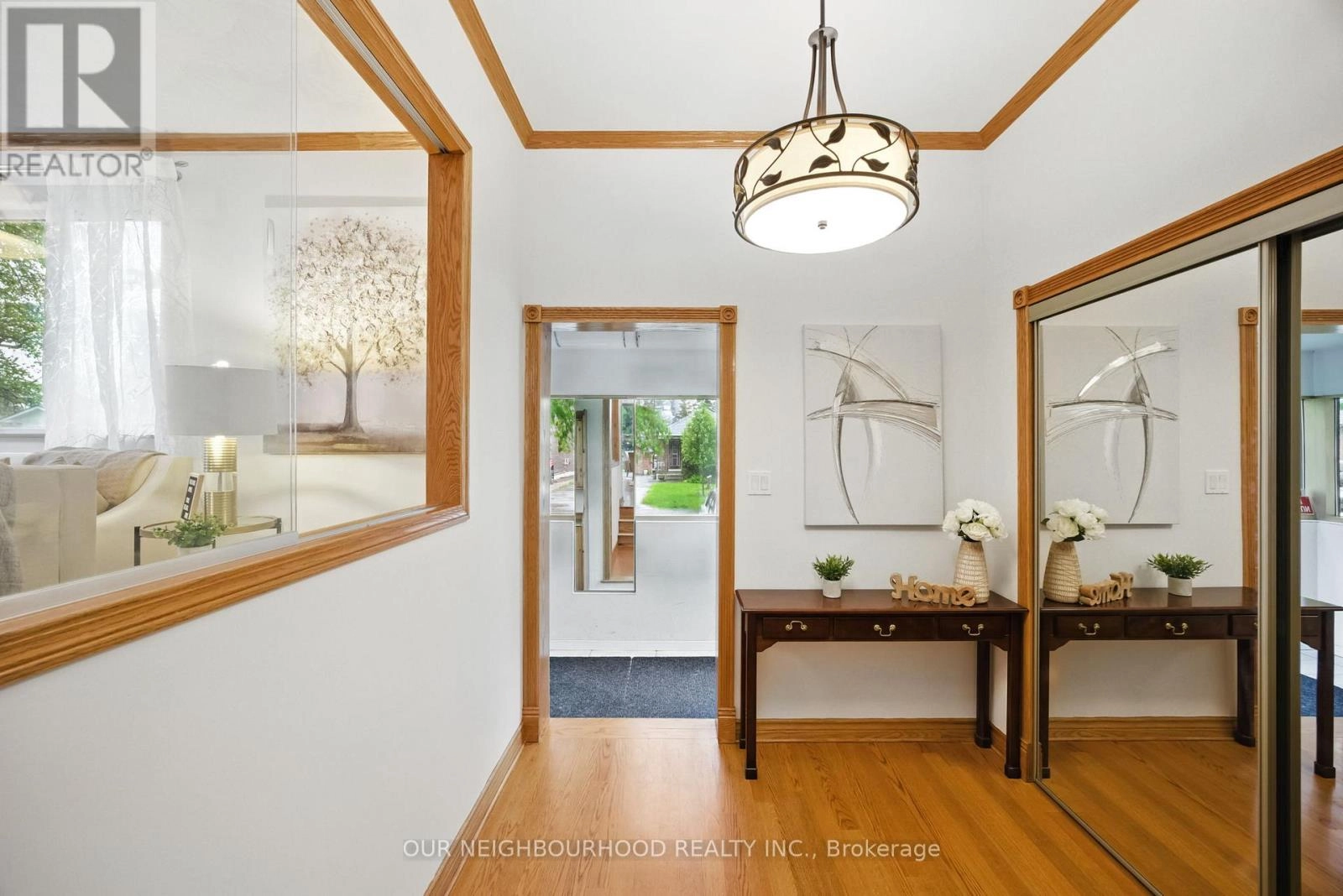 6 Enfield Avenue, Toronto, Ontario  M8W 1T7 - Photo 3 - W12255115