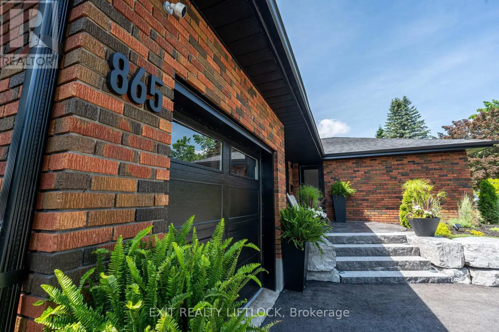 865 Kensington Drive, Peterborough West, Ontario  K9J 6J8 - Photo 3 - X12255459