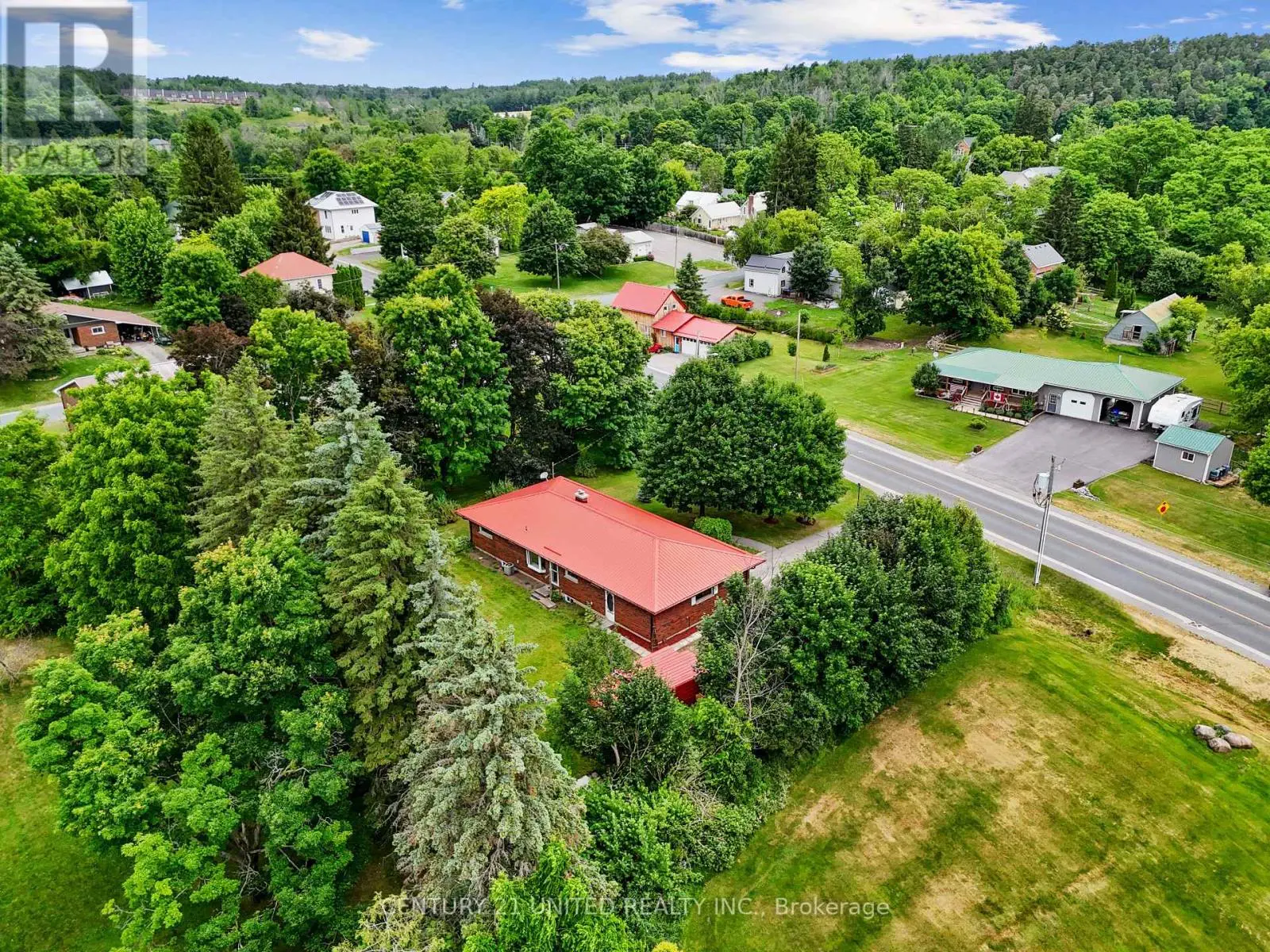 35 Dominion Street, Trent Hills, Ontario  K0K 3K0 - Photo 3 - X12255582