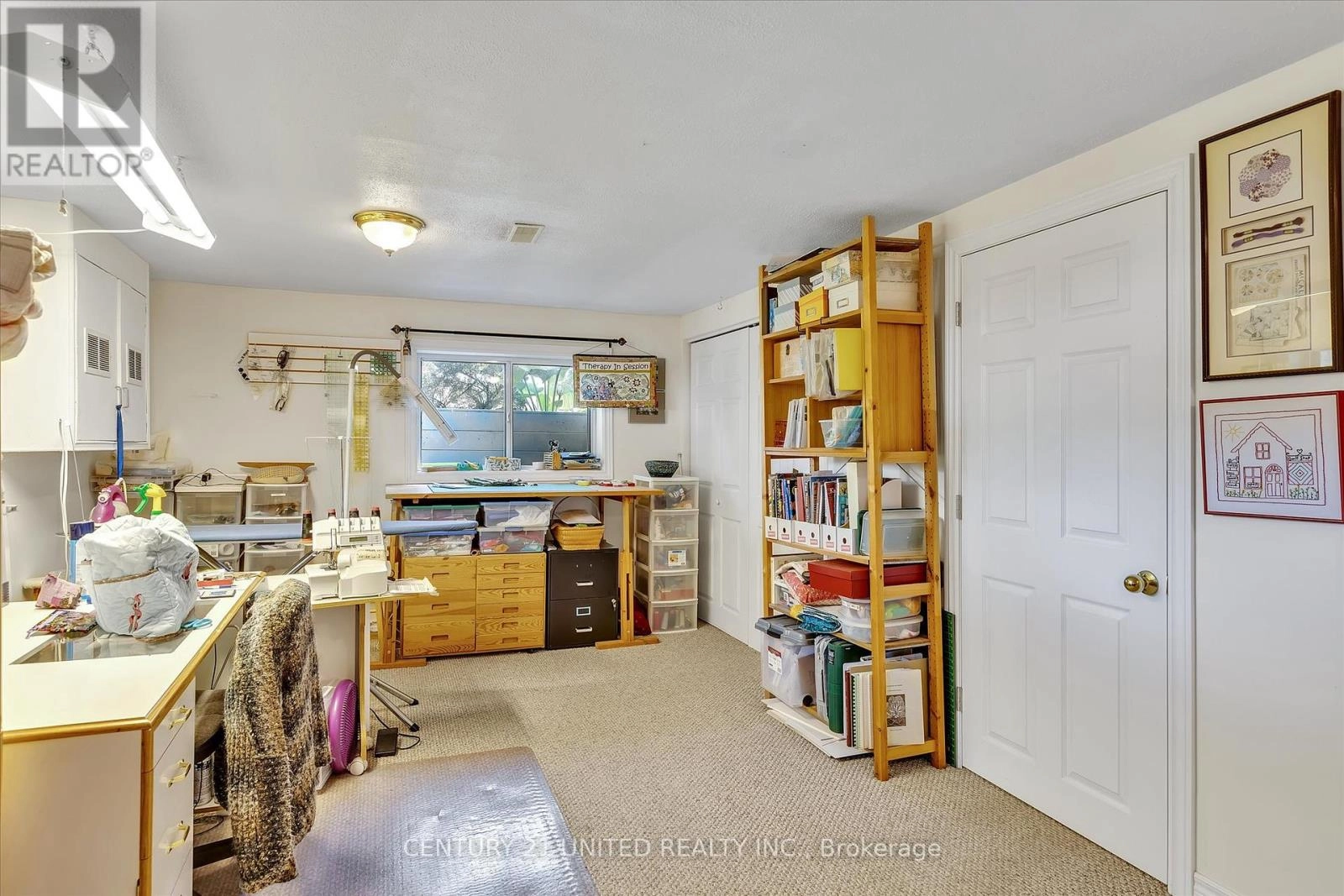 236 Lee Street, Peterborough North, Ontario K9H 5P1 - Photo 19 - X12256031